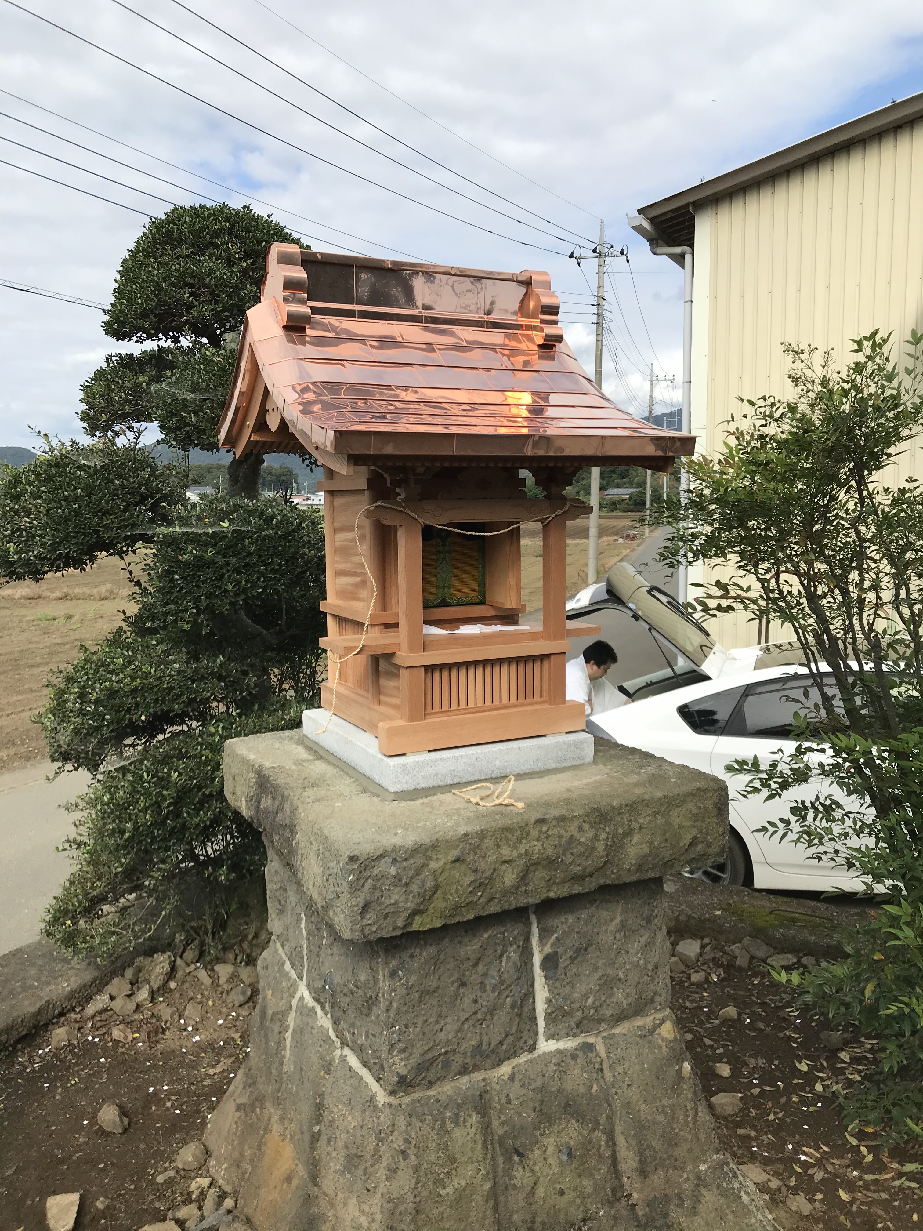 351B17B9-95B6-4AD6-BDAC-